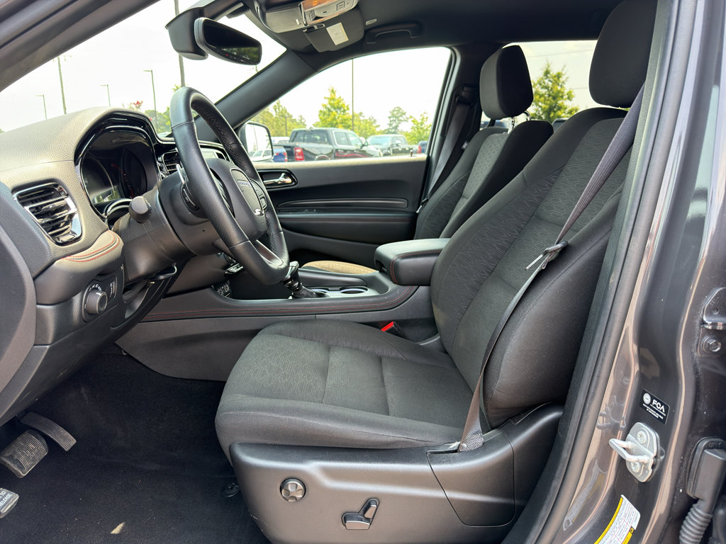 Used 2025 Dodge Durango GT AWD/4WD image 6