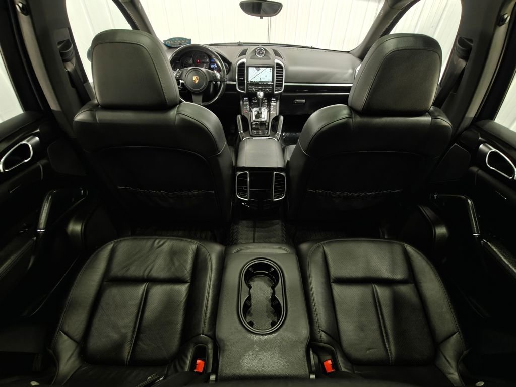 Used 2012 Porsche Cayenne image 26