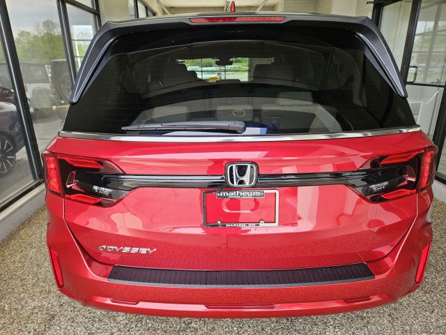 New 2026 Honda Odyssey EX-L image 3