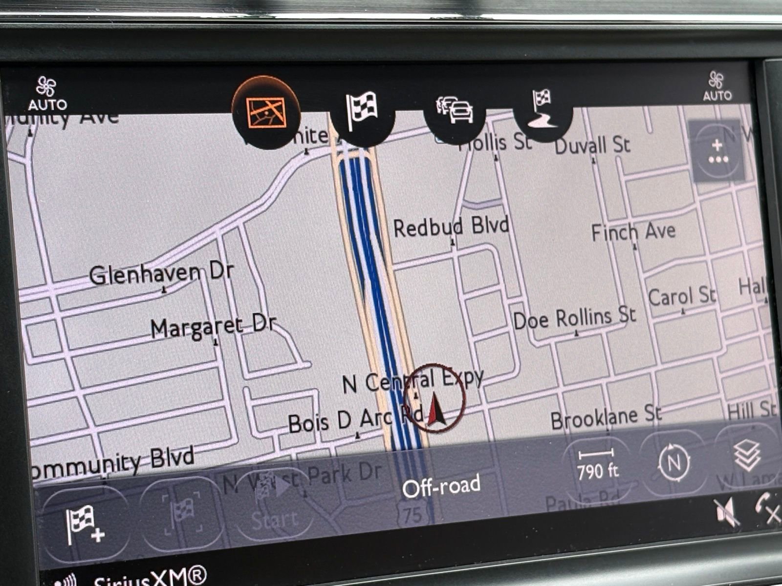 Used 2019 Bentley Bentayga AWD/4WD image 31