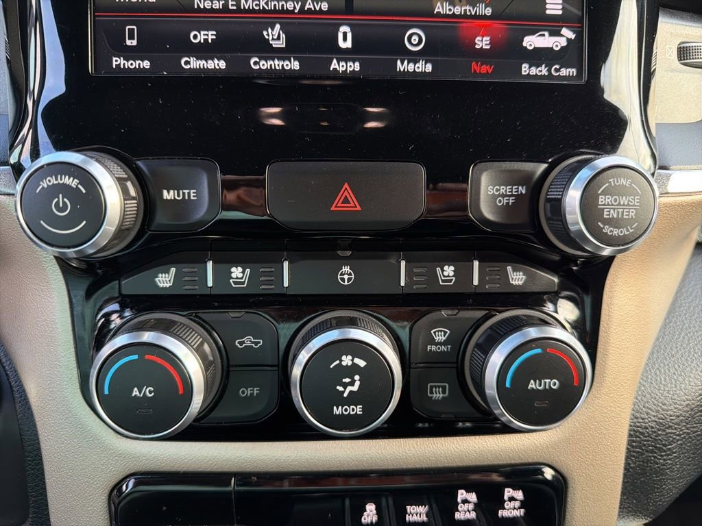 Used 2019 RAM 1500 Laramie image 43