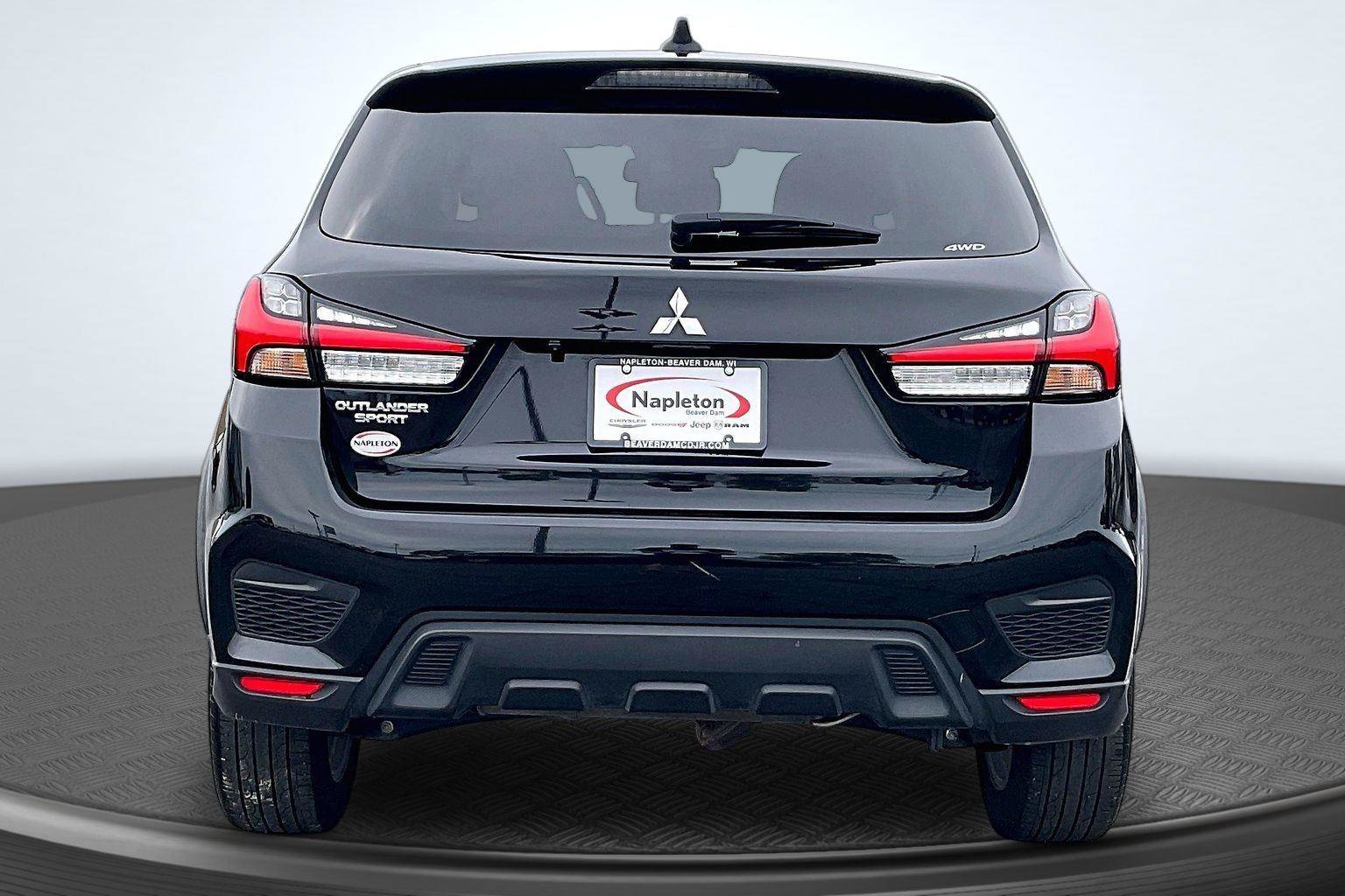 Used 2025 Mitsubishi Outlander Sport AWD image 4