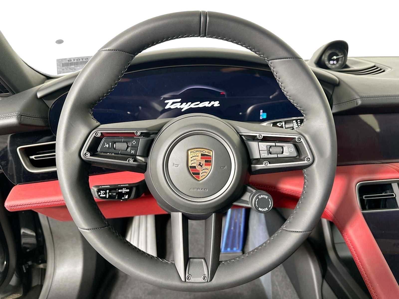 Certified 2025 Porsche Taycan image 12