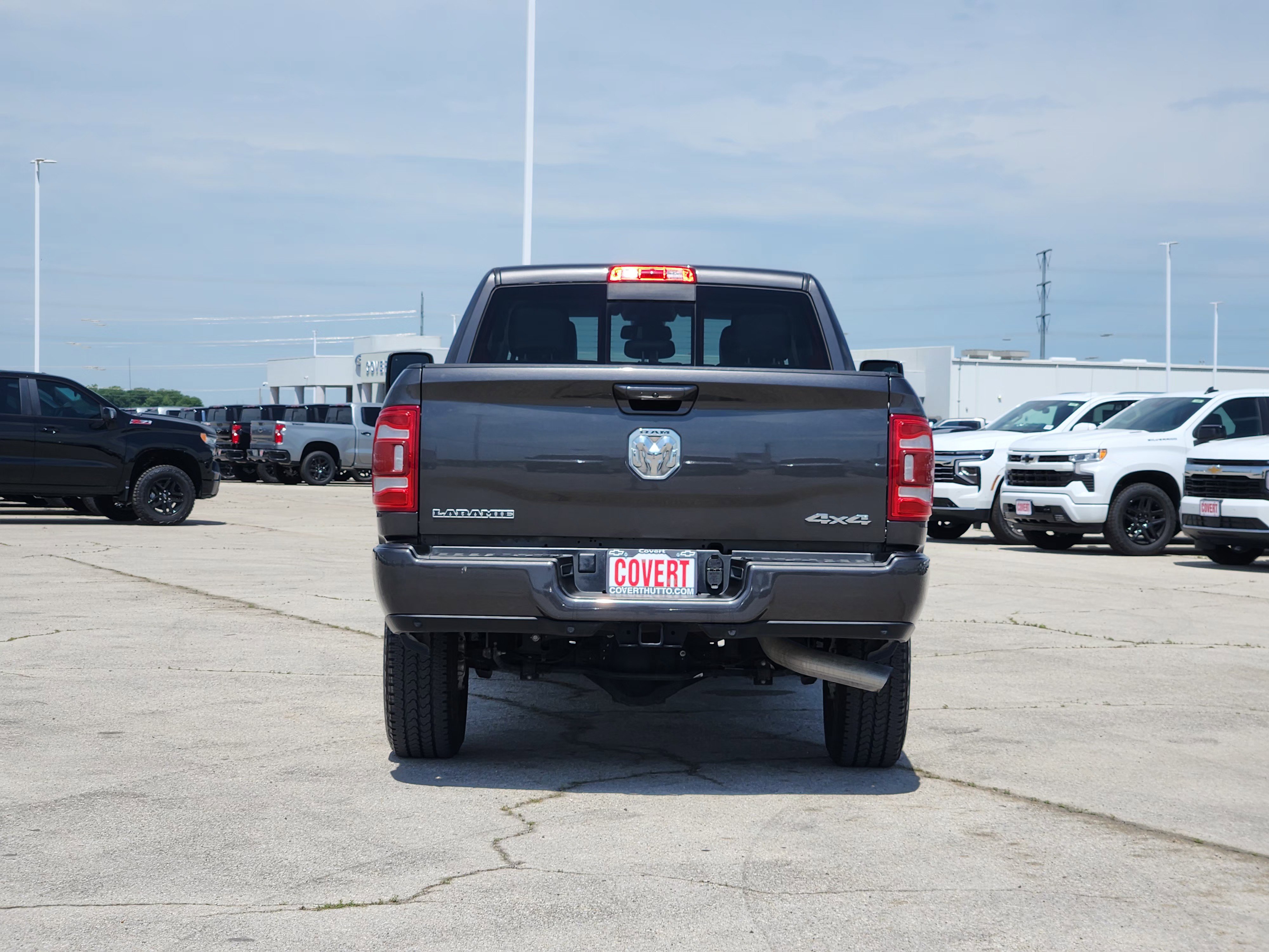 Used 2024 RAM 2500 Laramie AWD/4WD image 6