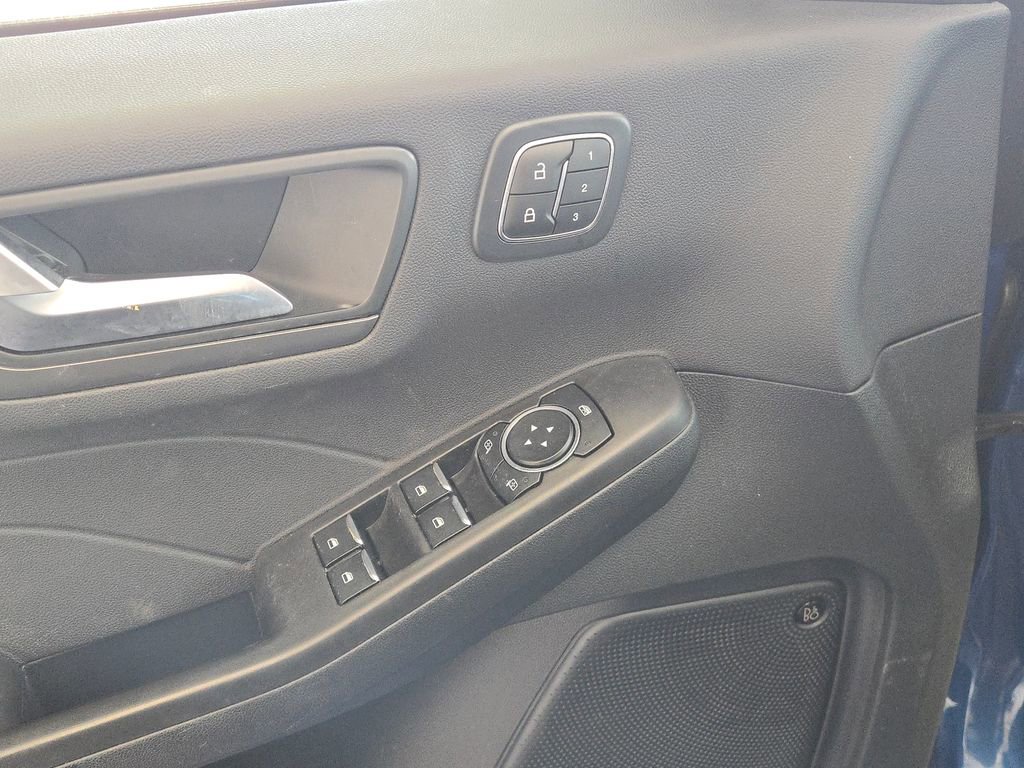 Used 2023 Ford Escape Active w/ Tech Pack #2 image 14