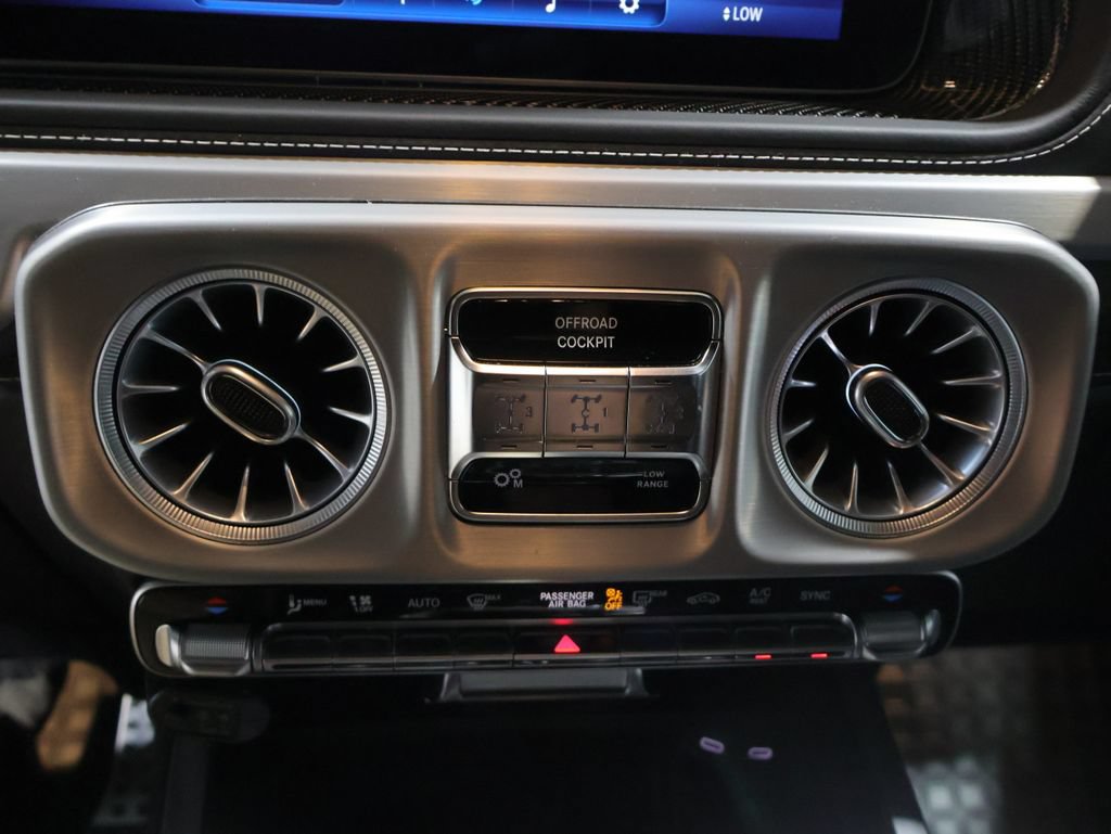 Used 2025 Mercedes-Benz G 63 AMG 4MATIC image 29