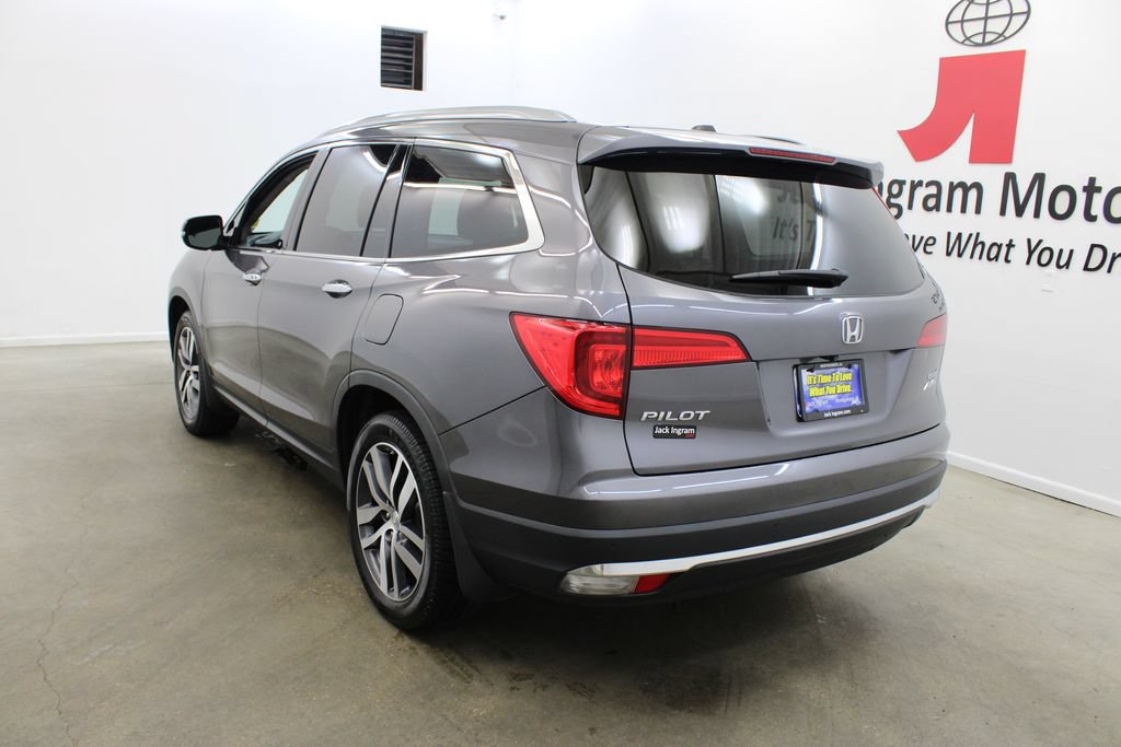 Used 2018 Honda Pilot Elite image 3