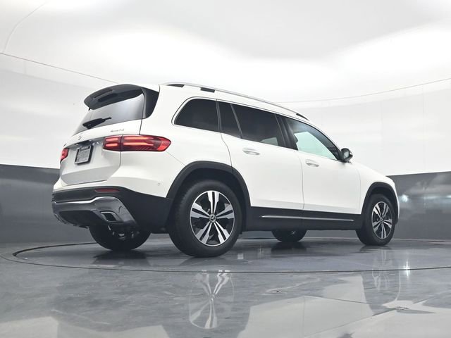 Used 2025 Mercedes-Benz GLB 250 4MATIC image 22