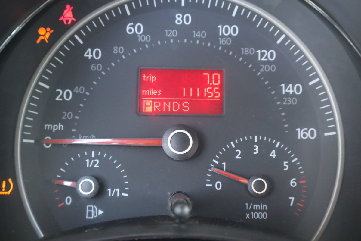 Used 2008 Volkswagen Beetle SE FWD image 51