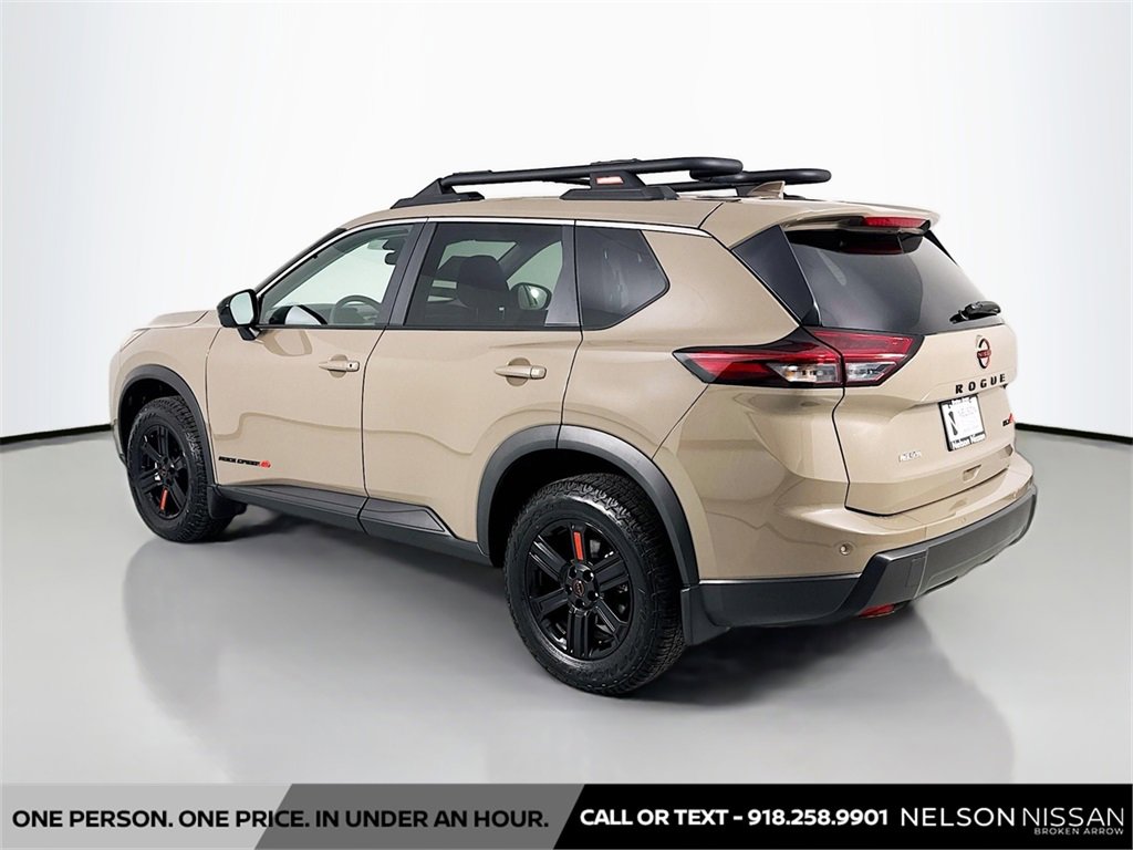 Certified 2025 Nissan Rogue SV image 7