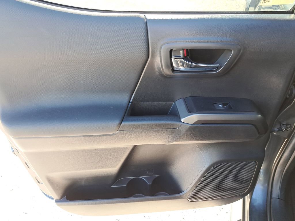 Certified 2022 Toyota Tacoma TRD Sport image 7