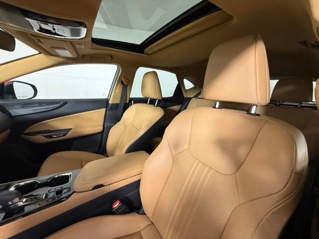 Used 2025 Lexus NX 350 AWD w/ Accessory Package (Z2) image 17