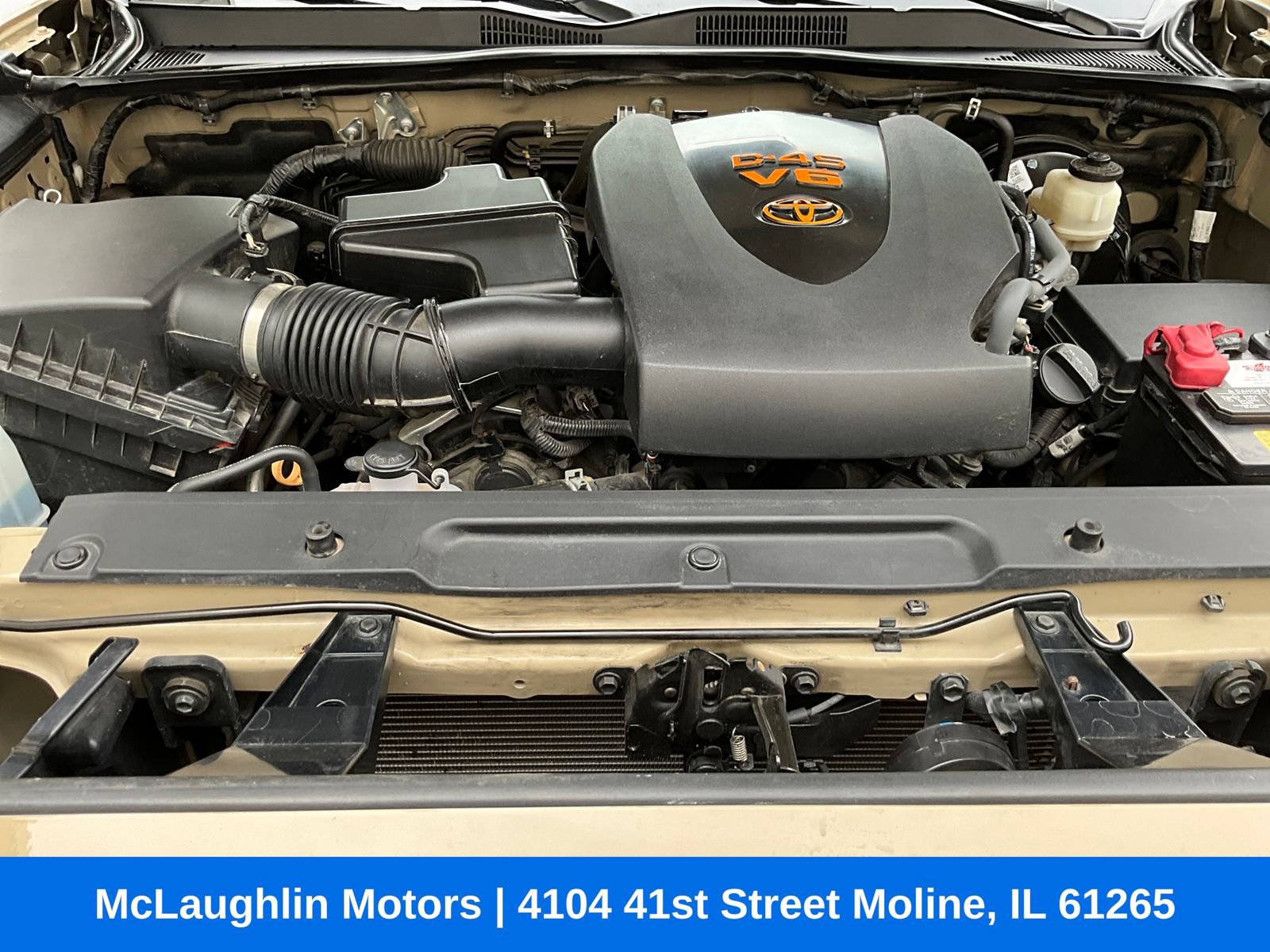 Used 2020 Toyota Tacoma Limited AWD/4WD image 18