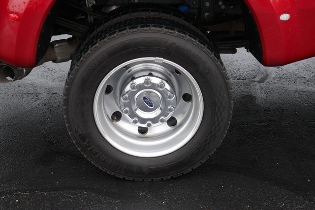 Used 2024 Ford F450 Platinum w/ FX4 Off-Road Package image 14