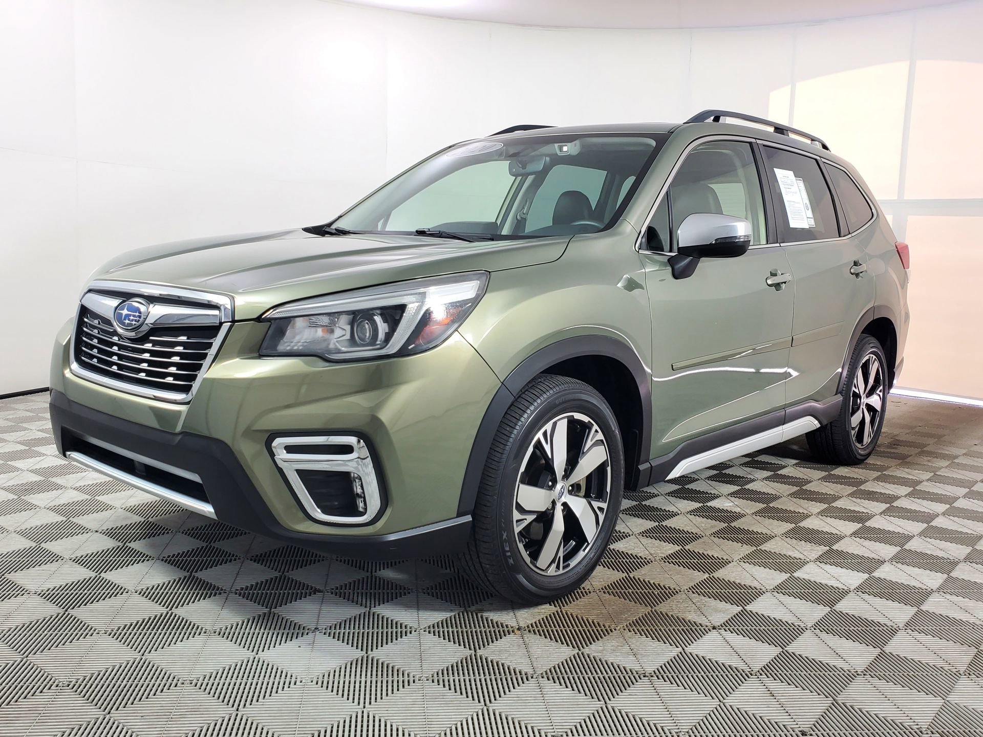 Used 2020 Subaru Forester Touring w/ Popular Package #2 image 3
