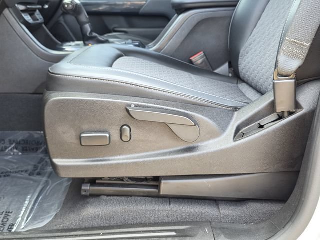 Used 2019 Chevrolet Colorado Z71 AWD/4WD image 15