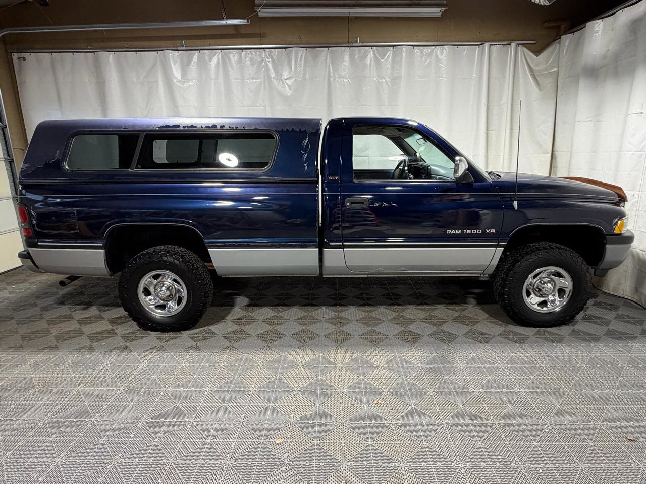 Used 1994 Dodge Ram 1500 Truck 4x4 Regular Cab image 9