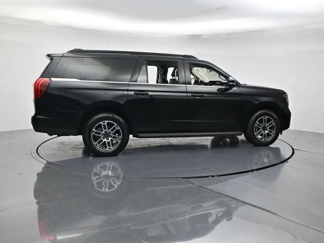 Certified 2025 Ford Expedition Max Active RWD image 2