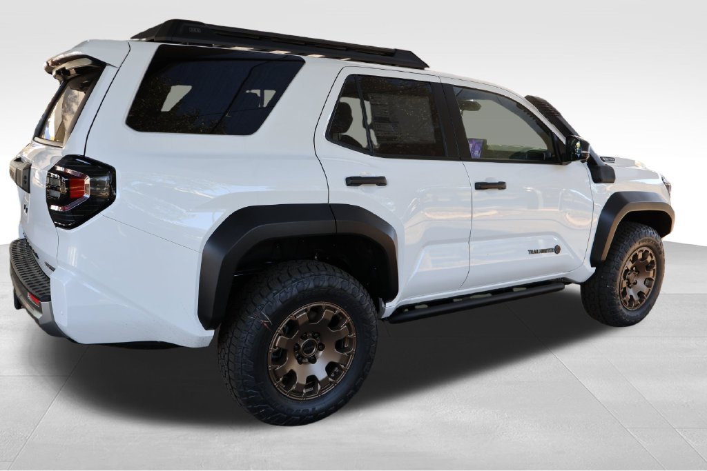 New 2026 Toyota 4Runner Trailhunter AWD/4WD image 17