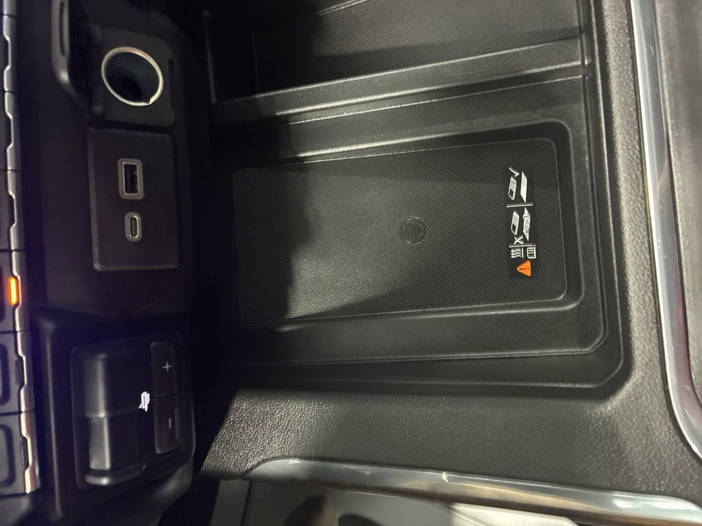 Used 2023 Chevrolet Silverado 2500 High Country w/ Z71 Off-Road Package AWD/4WD image 40
