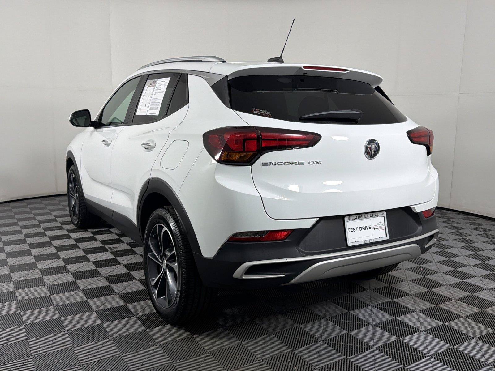 Used 2020 Buick Encore GX Select FWD image 4