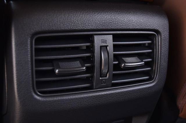 New 2026 Nissan Rogue Platinum w/ Platinum Premium Package image 26