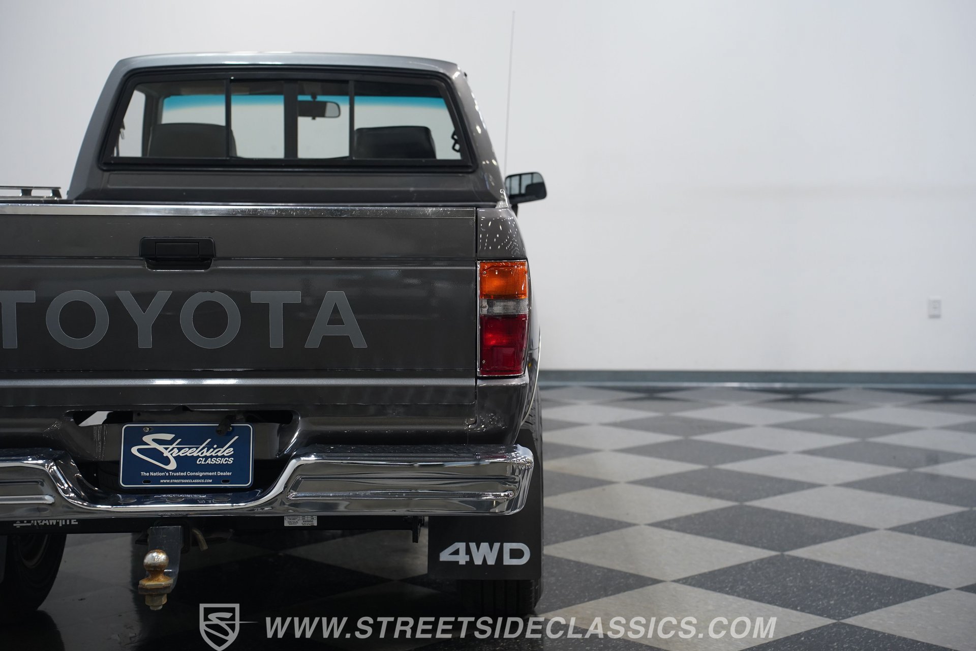 Used 1987 Toyota Pickup 4x4 Regular Cab image 27