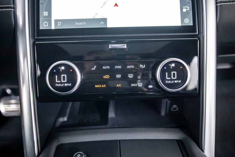 Used 2023 Land Rover Discovery HSE R-Dynamic AWD/4WD image 34