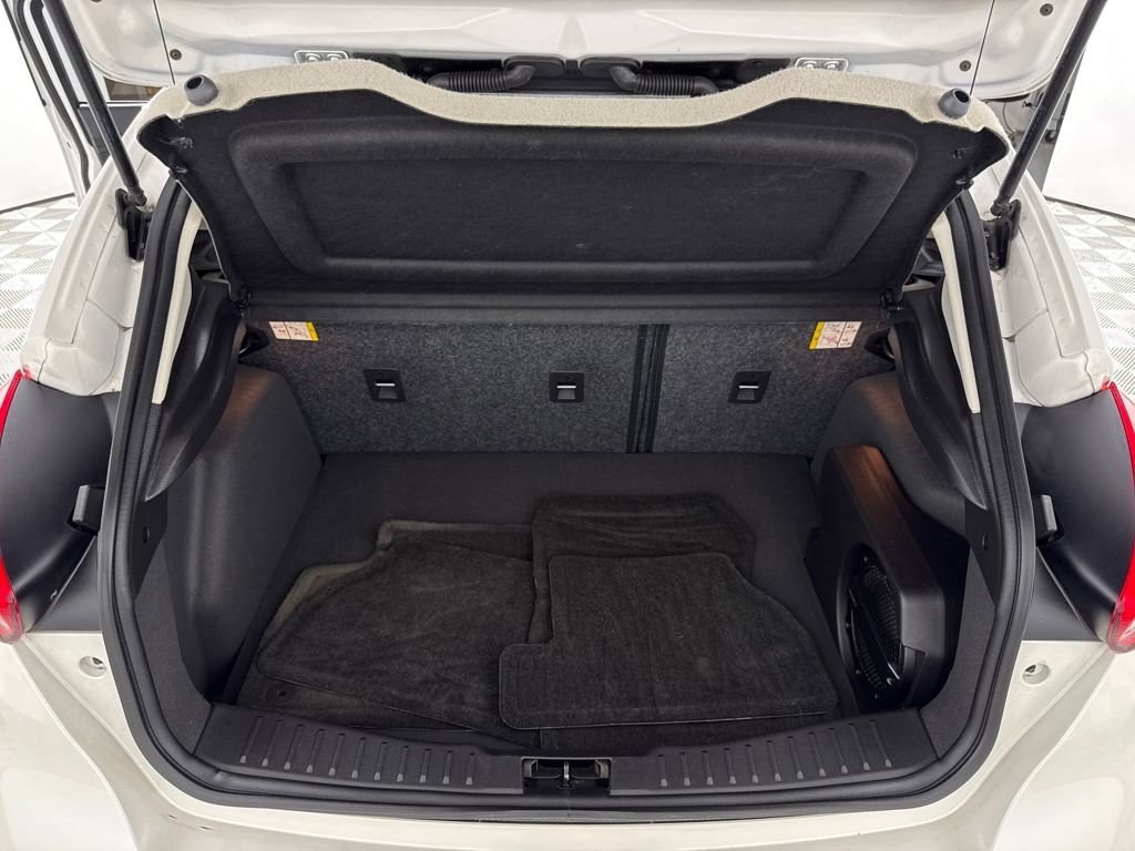 Used 2015 Ford Focus Titanium image 21