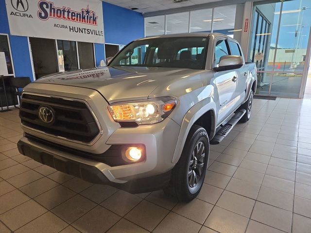 Used 2022 Toyota Tacoma SR5 w/ Technology Package RWD image 4