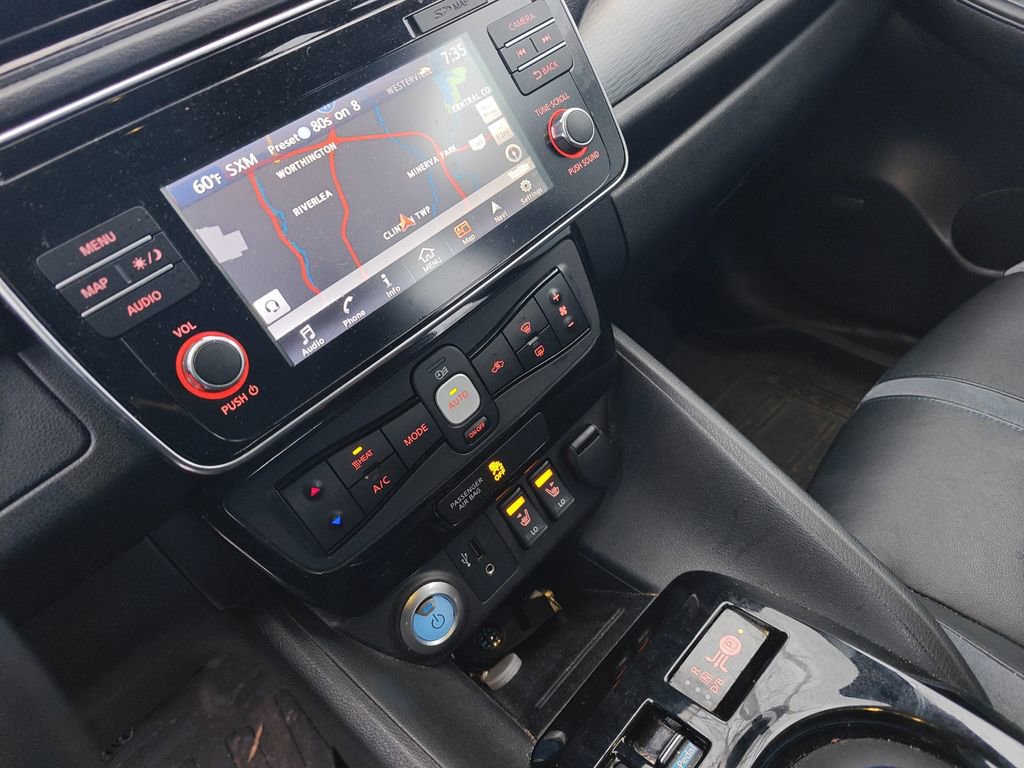 Used 2018 Nissan Leaf SL w/ SL Technology Package image 11
