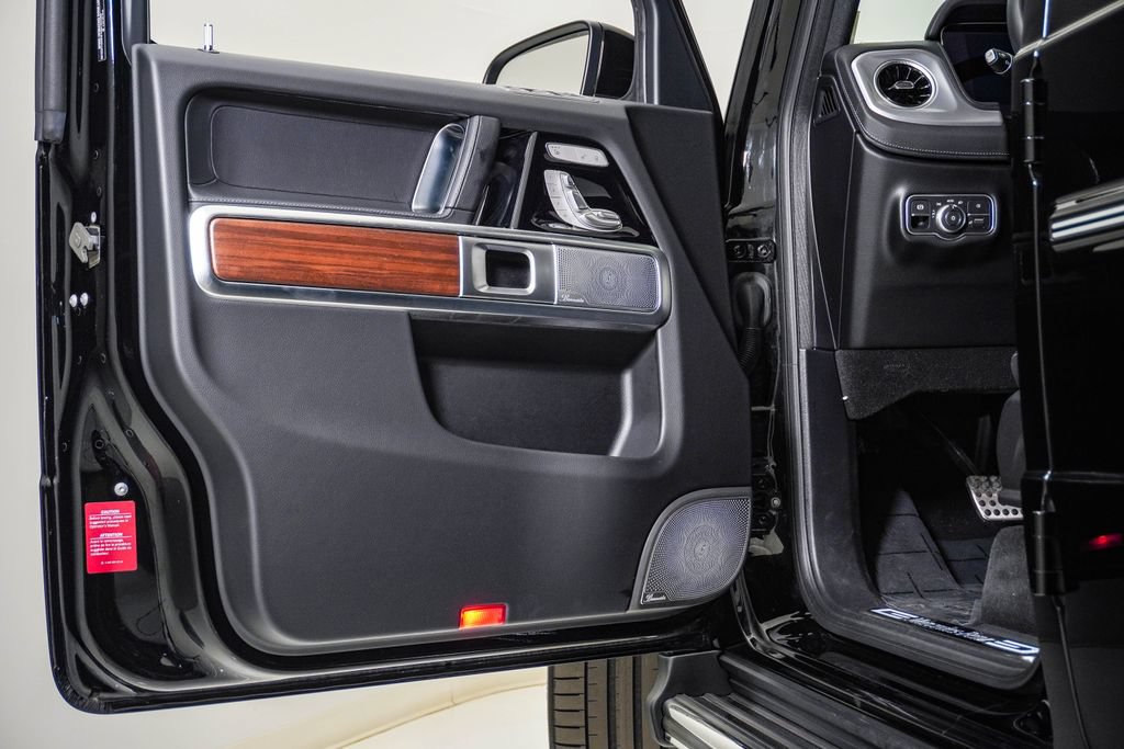 Used 2025 Mercedes-Benz G 550 image 27