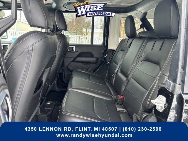 Used 2022 Jeep Wrangler Unlimited Sahara w/ Cold Weather Group image 26