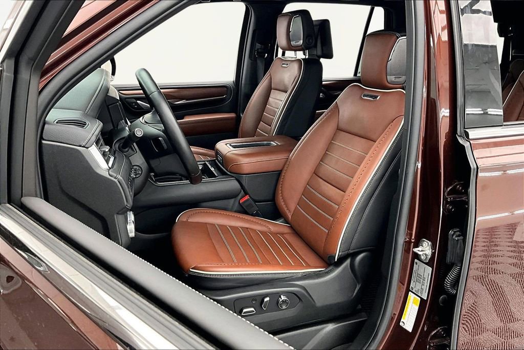 Used 2023 GMC Yukon Denali Ultimate image 25