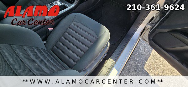 Used 2017 Ford Fusion SE image 17