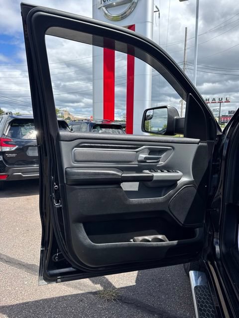 Used 2020 RAM 1500 Big Horn AWD/4WD image 11