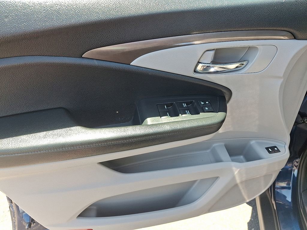 Used 2017 Honda Pilot EX-L image 13