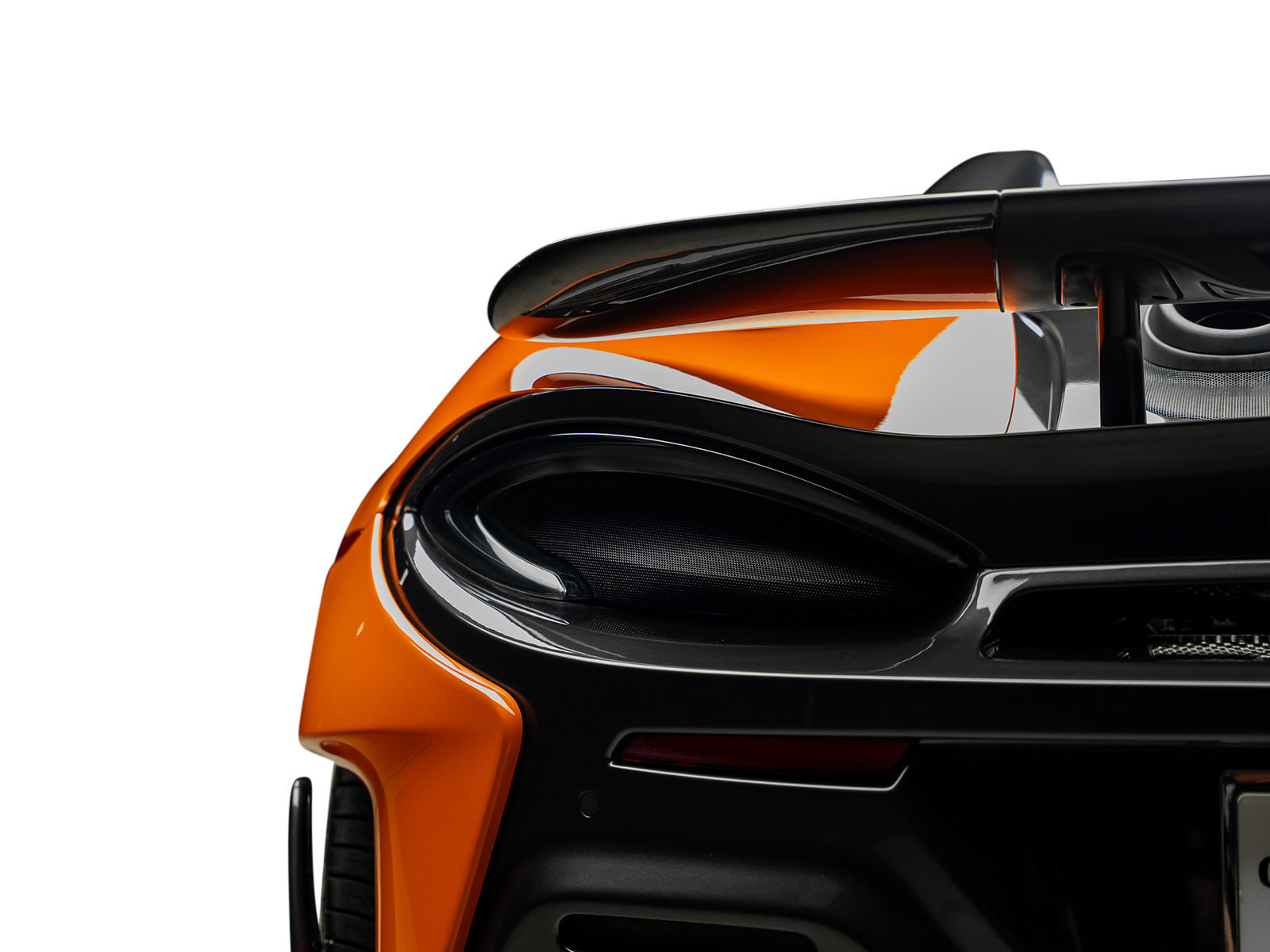 Used 2020 McLaren 600LT Spider RWD image 13
