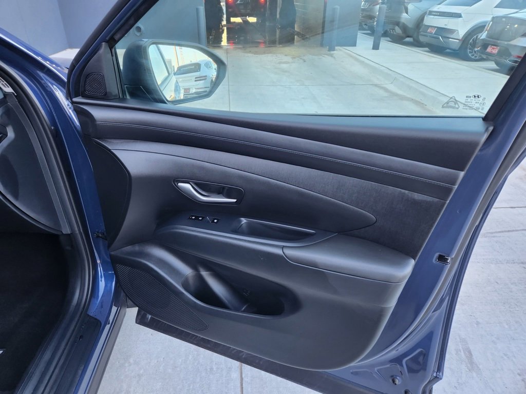 Certified 2025 Hyundai Tucson SEL image 17