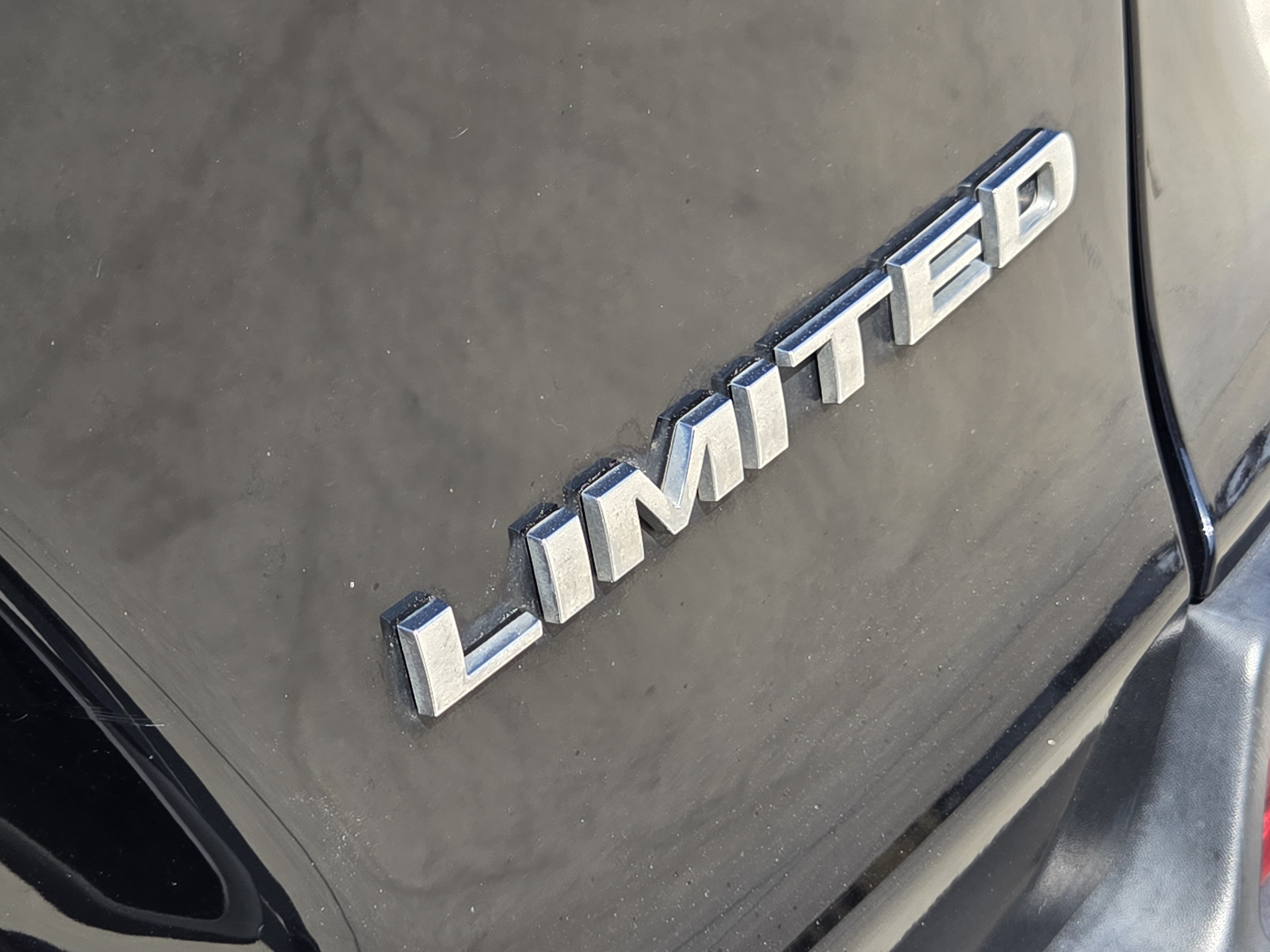 Used 2021 Jeep Cherokee Limited AWD/4WD image 11