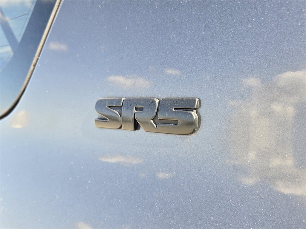 Used 2021 Toyota 4Runner SR5 Premium w/ Moonroof Package image 16