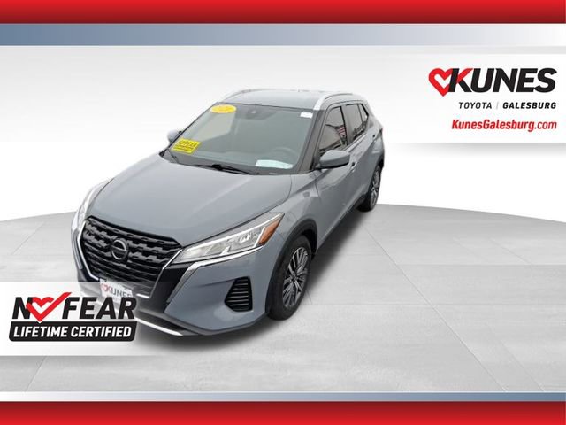 Used 2021 Nissan Kicks SV