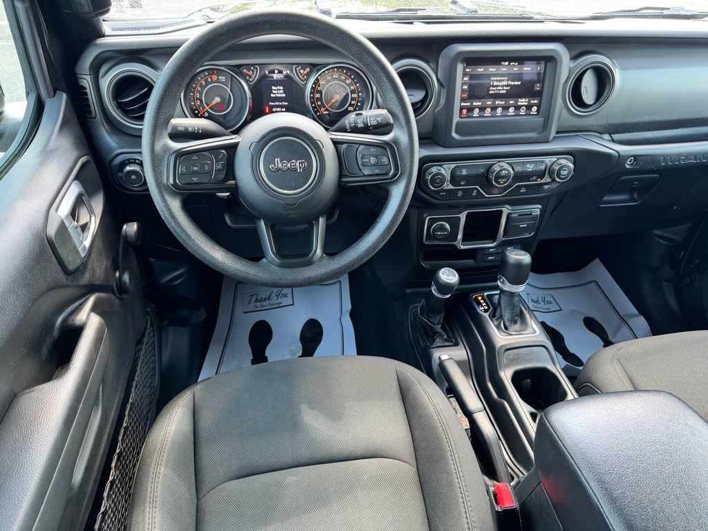 Used 2022 Jeep Wrangler Unlimited Sport AWD/4WD image 17