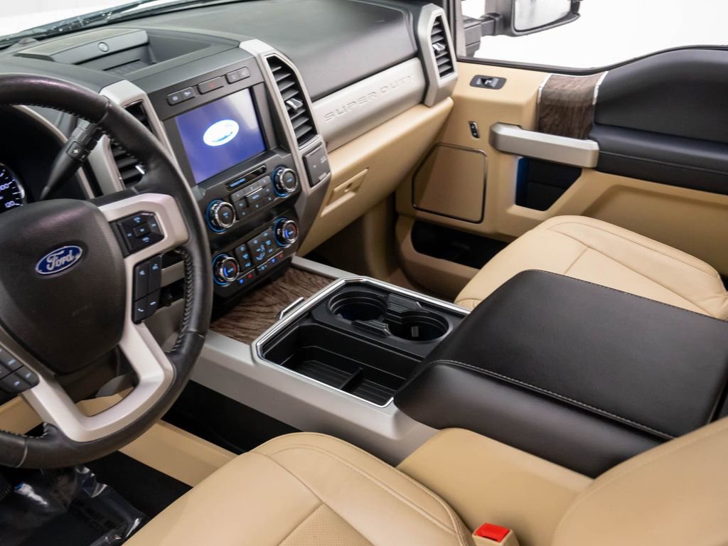 Used 2019 Ford F350 Lariat w/ Lariat Ultimate Package image 12