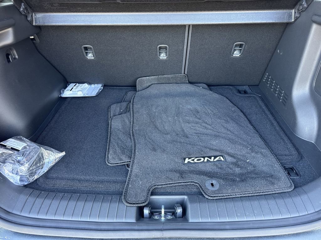 Used 2023 Hyundai Kona Limited w/ Cargo Package image 18
