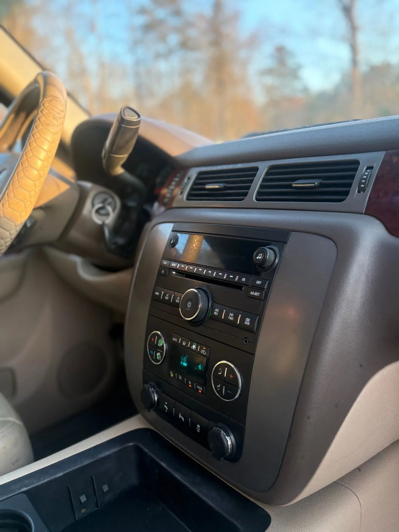 Used 2012 GMC Sierra 1500 SLT w/ SLT Convenience Package image 13