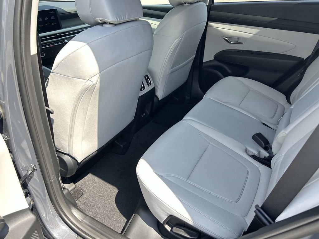 New 2026 Hyundai Tucson SEL FWD image 19