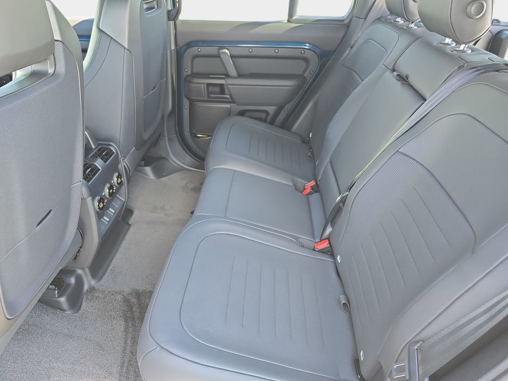 New 2026 Land Rover Defender 110 OCTA image 14