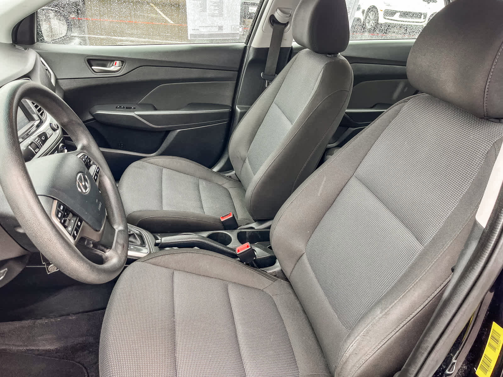 Used 2021 Hyundai Accent SE image 16