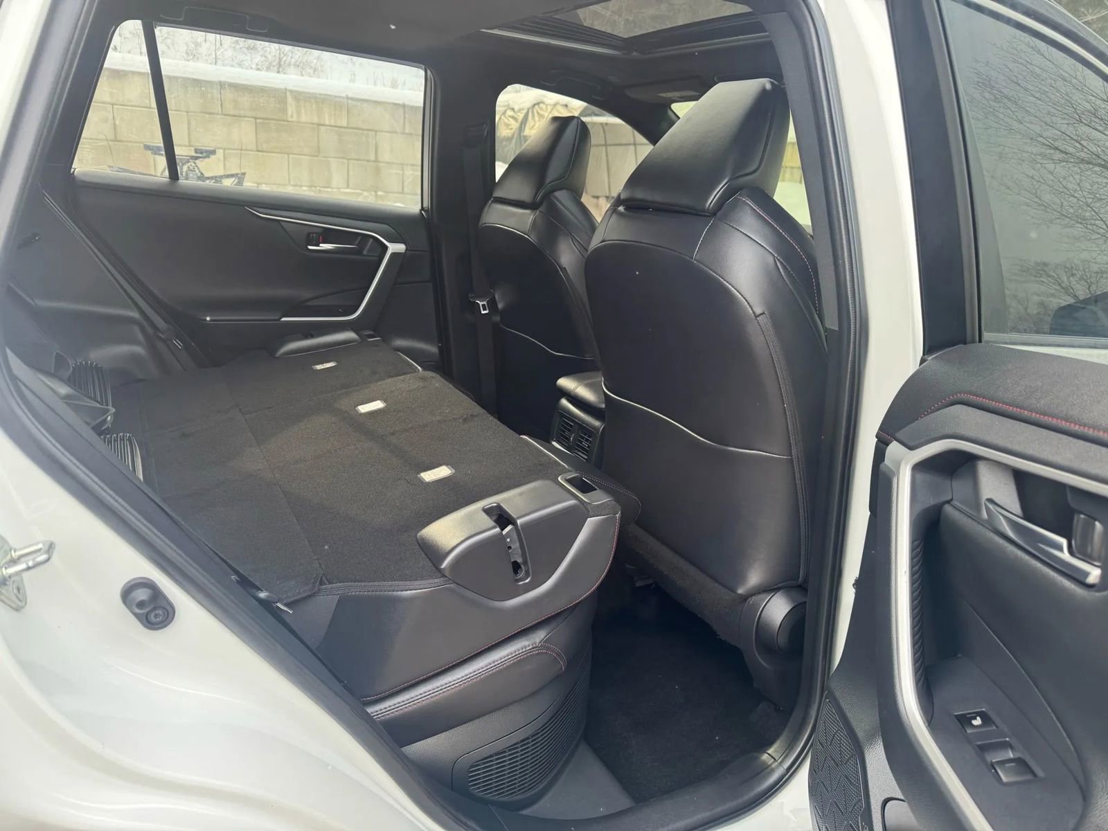 Used 2023 Toyota RAV4 XSE w/ Weather Package image 28